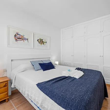 Home2book Charming *