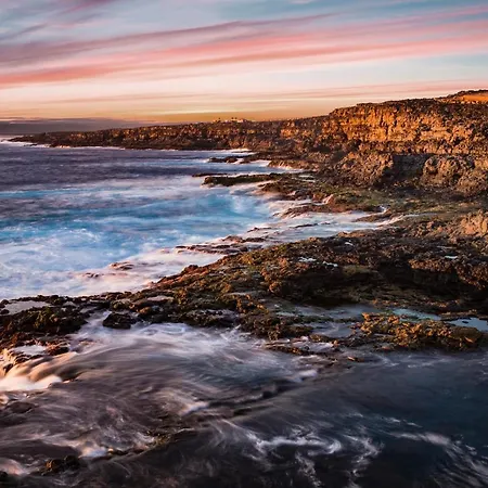 Home2book Charming *